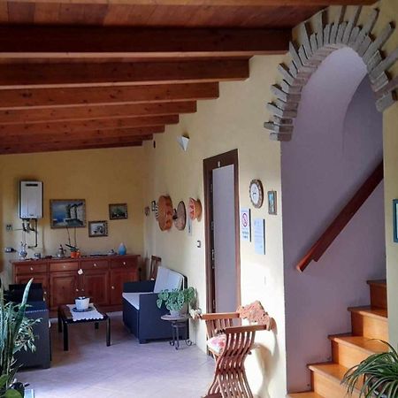 B&B Gli Archi Sìnnai Buitenkant foto